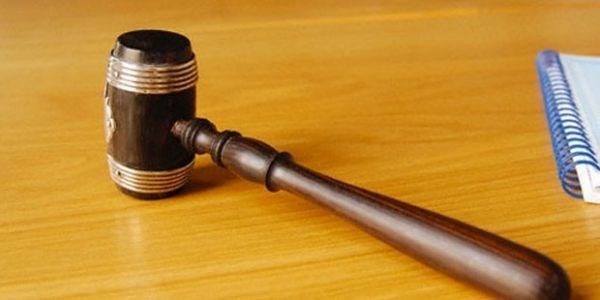 �zel yolda kesilen trafik cezas�na mahkemeden iptal