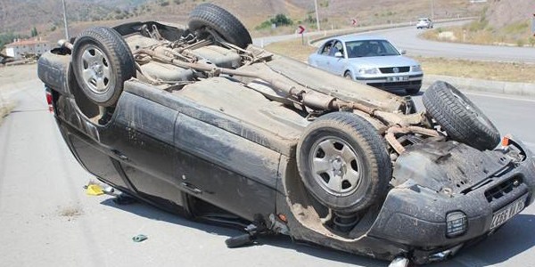 Yollarda kan durmuyor: 82 ölü, 408 yaralı