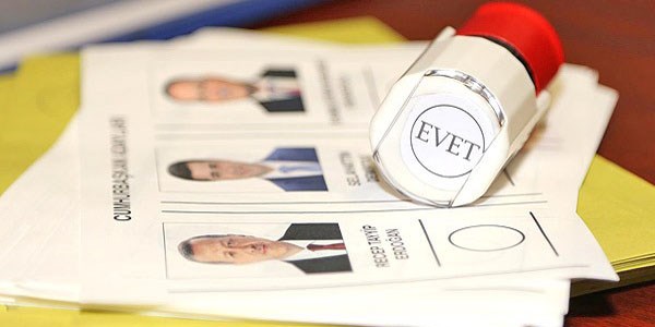 Yurt dışında oy verme işlemi sürüyor