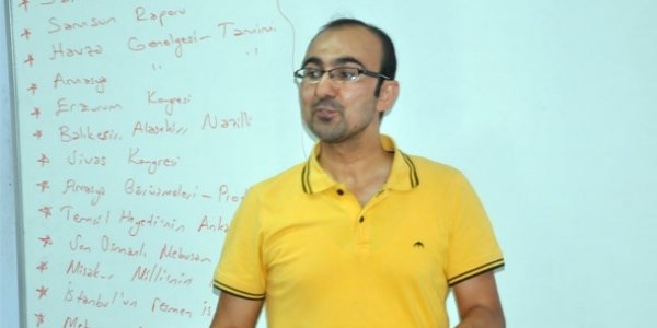 Yılın öğretmeni KPSS kitabında 20 soru tutturdu