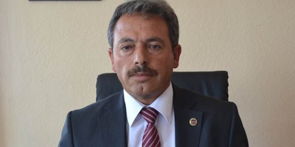Belde belediye bakan MHP'den istifa etti