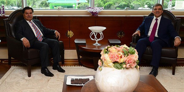 Gül'den AYM Başkanı Kılıç'a veda ziyareti
