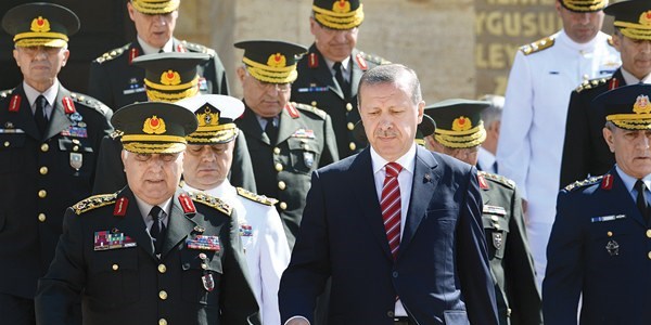 Balyoz sanıkları emekli oldu