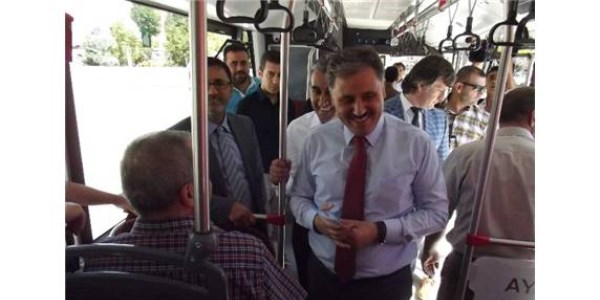 Elektrikli trambuslar basına tanıtıldı