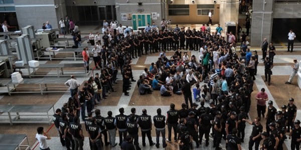 15 polis adreslerinde bulunamadı