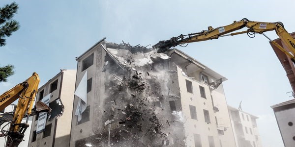 Bankalara 964 milyon riskli yapıya 99 milyon