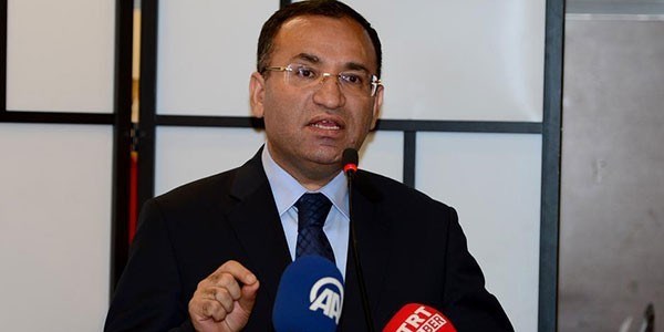 Bozdağ: Sandığa gitmeyenlerin çoğu AK Parti'li
