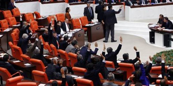 'Torba Tasarı'da 100. madde kabul edildi