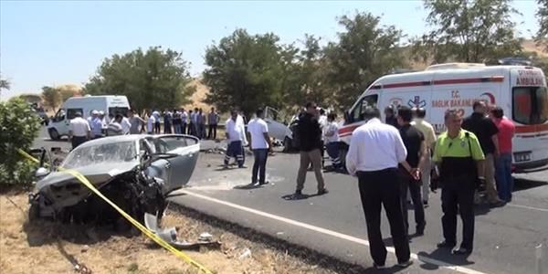 Diyarbakır'da kaza: 3 polis şehit