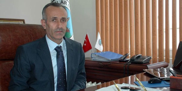 O belediye başkanı istifa etti