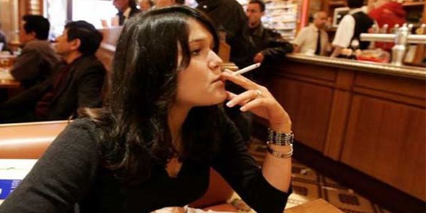 Sigara �m�rden sekiz y�l �al�yor