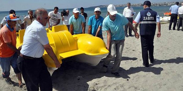 Belediye deniz bisikletlerini topladı