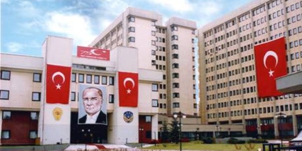 4 bin 387 büro amirliği kapanıyor