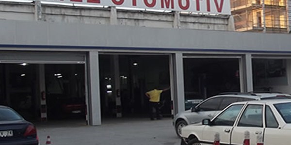 D�zmece trafik kazalar� ile sigorta �irketlerini doland�rd�lar