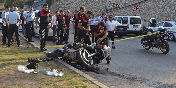 Motosikletli Yunuslar kaza yaptı: 2 yaralı