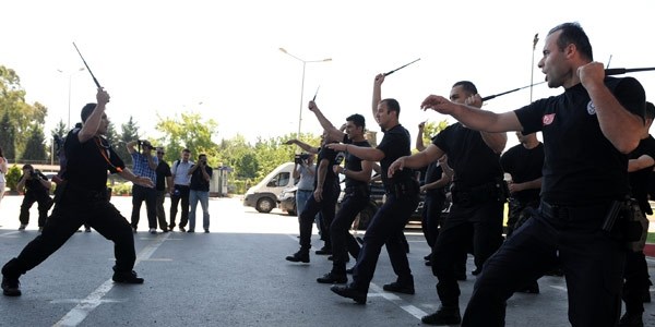 Polise katlanabilir copla e�itim