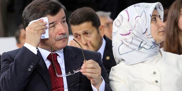 AK Parti kongresinde s�cak bunaltt�