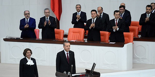 Kaptanpaşalılar töreni gözyaşları içinde izledi