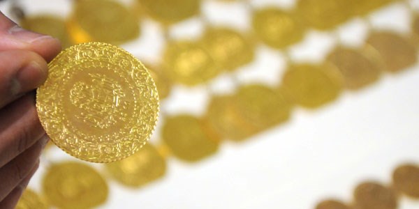 Alt�n�n kilogram� 89 bin 300 lira oldu