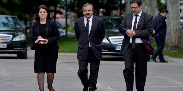 İmralı'ya 'yatılı ziyaret' dönemi