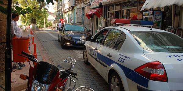 Ters yönden gelen sürücüye ilginç ceza