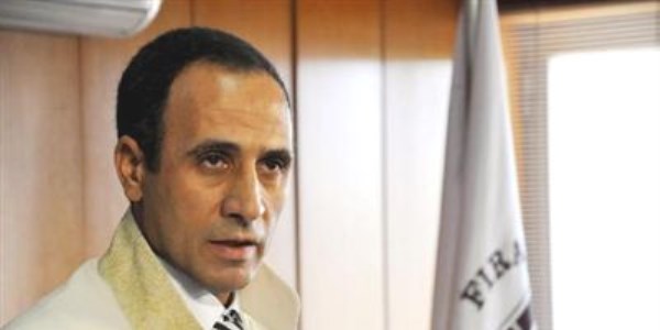 F Rektr Demirda'a yumruklu saldr