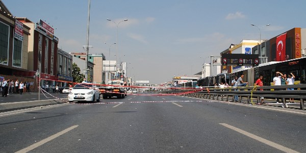 Avcılarda yol trafiğe açıldı