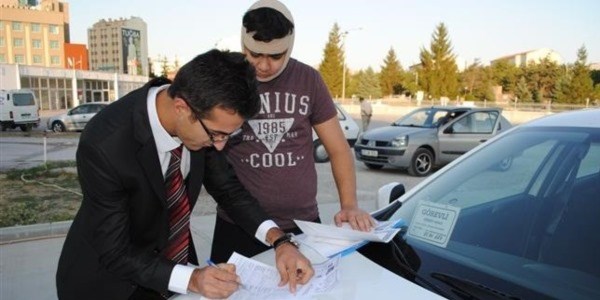 Kazazede öğrenciye yolda kayıt