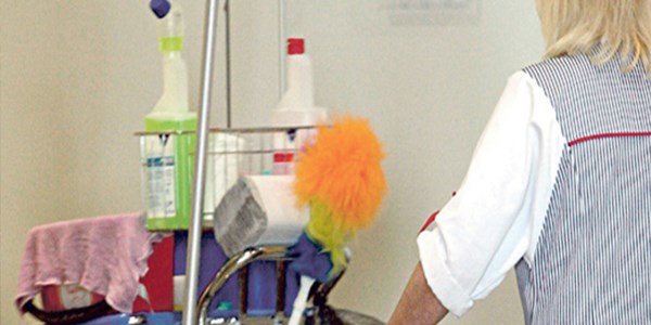 'Temizlik�i' s�z� hakaret say�ld�