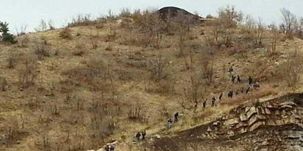 S�n�rda ka�ak��lara m�dahale: 3'� asker 4 ki�i yaral�