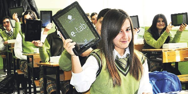 'Tablet, öğrencinin dikkatini dağıtıyor'
