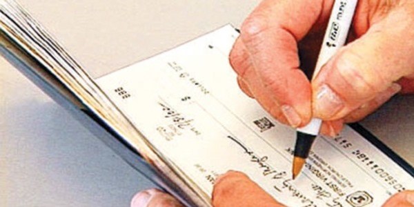 Ödenmeyen çekler 16 milyarı aşar