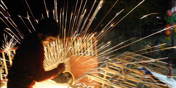 Sanayi �retimi y�l�n en h�zl� art���n� g�sterdi