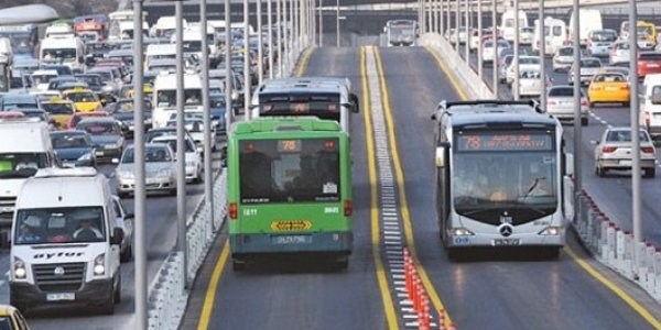 Ek metrob�s seferleri ba�lad�