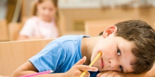 Az uyuyan ��renci daha d���k not al�yor