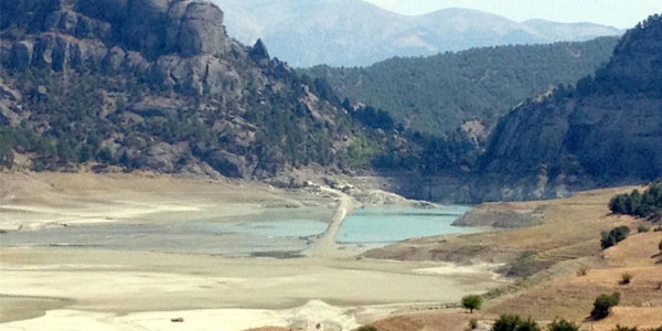 Barajlarda kurakl�k �nlemi