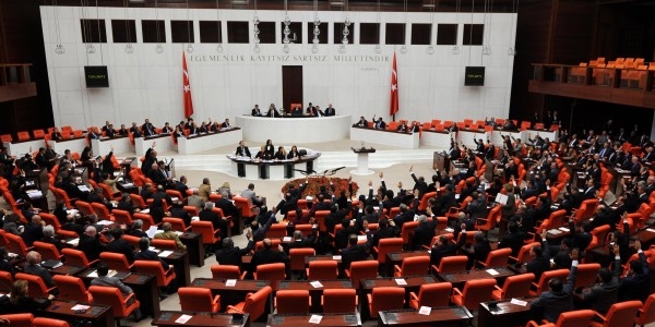 Üyeler fezlekeleri inceleyebilecek