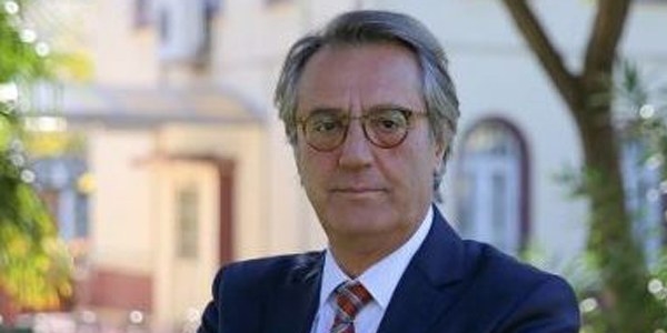 Lape hastanesi'nin müdürü kazada öldü