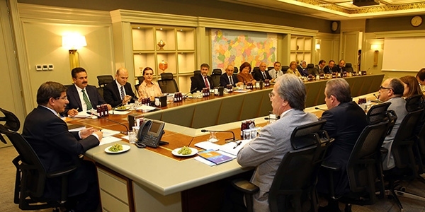 AK Parti MYK toplantısı sona erdi