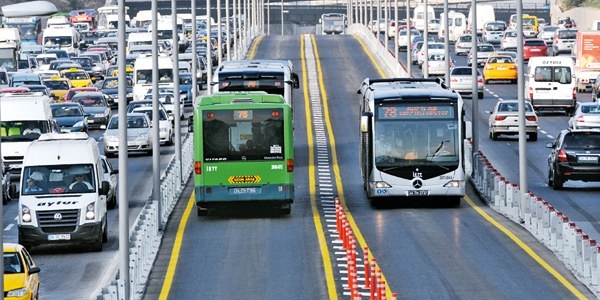 Metrobüsler yılda 34 gün kazandırıyor