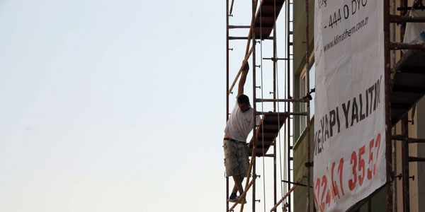 �l�me meydan okuyan i��ileri Bakan �elik durdurdu