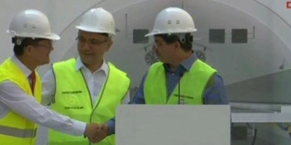 Davutoğlu, Dilovası köprüsünü incelemekten son anda vazgeçti