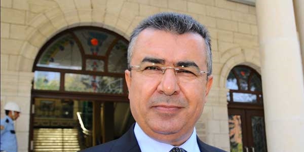 Aldığım maaşı hak ettiğimi düşünmüyorum