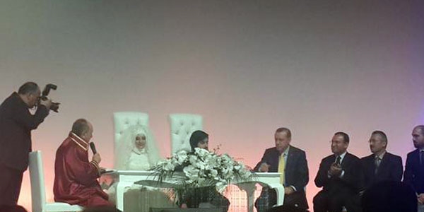 Erdoğan'dan '3 çocuk' manisi