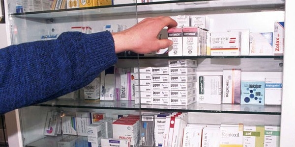 Yurtdışından ilaç getirmeye büyük kolaylık