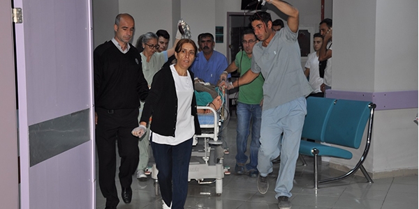 İntihar eden asker ağır yaralandı