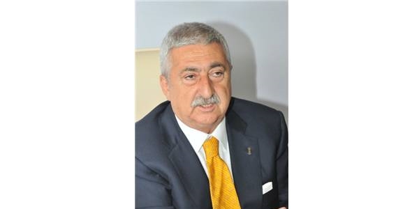 Kurban'da 20 milyon lira değerinde deri ziyan oluyor