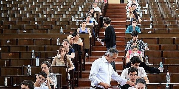 KPSS ortaöğretim oturumu sona erdi