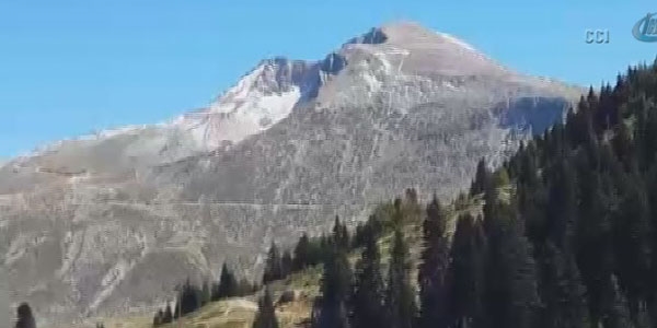 Uludağ'a mevsimin ilk karı yağdı