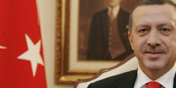Erdoğan'dan MİT mensuplarına takdirname